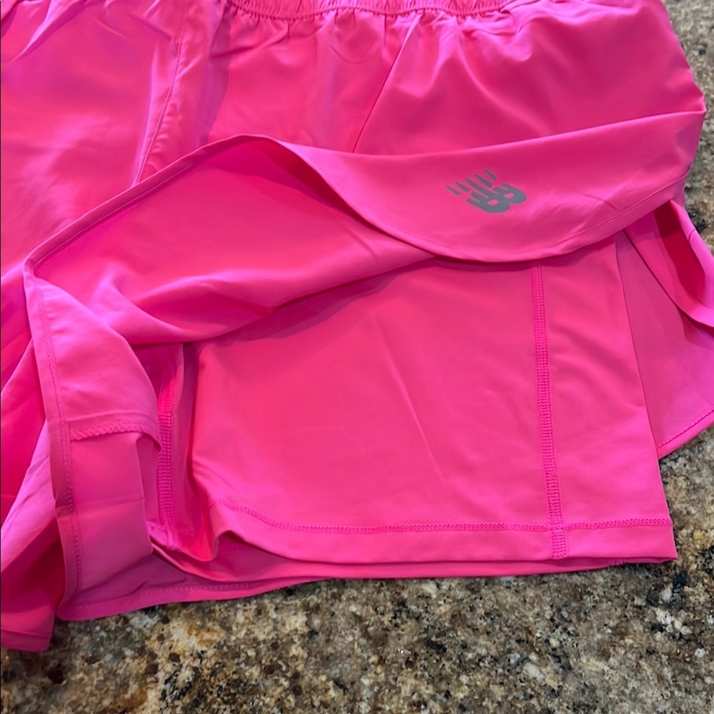 New Balance | Hot Pink Athletic Shorts Lightweight Performance - Picture 5 of 7